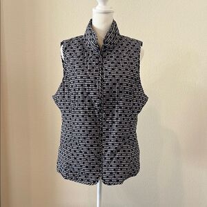 Talbots Navy and White Sleeveless Blouse